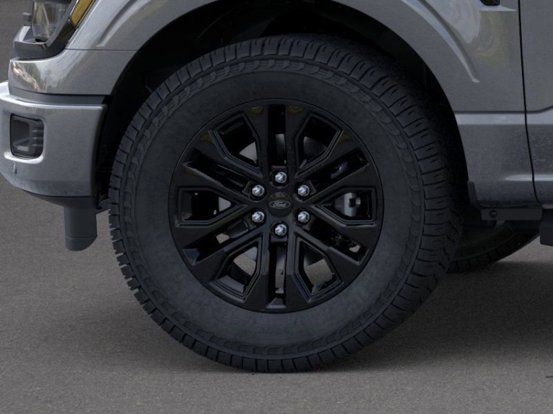 2025 Ford F-150 XLT photo 19