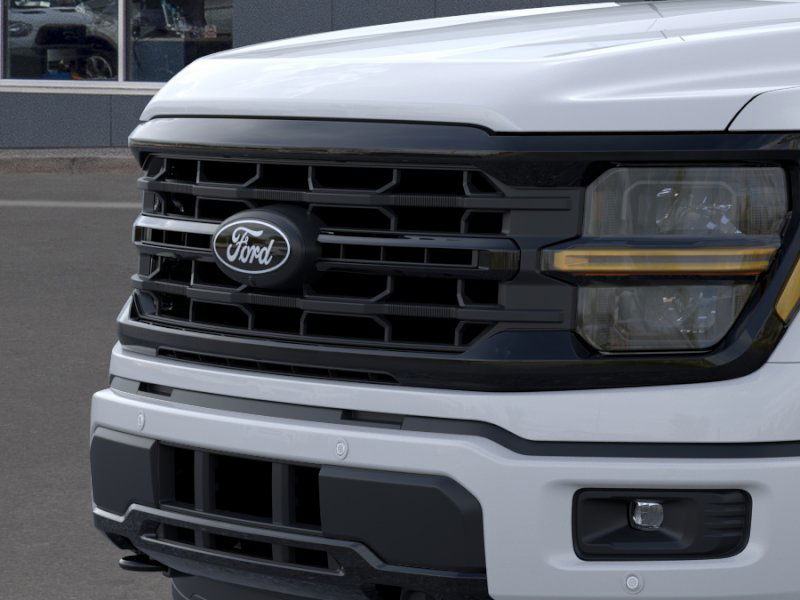 2025 Ford F-150 XLT photo 17