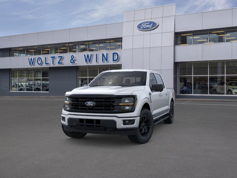 2025 Ford F-150 XLT photo 2