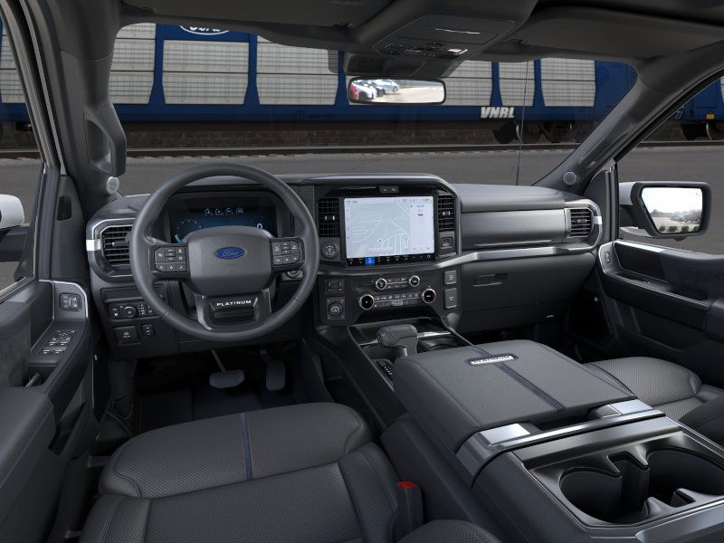 2025 Ford F-150 Platinum photo 7