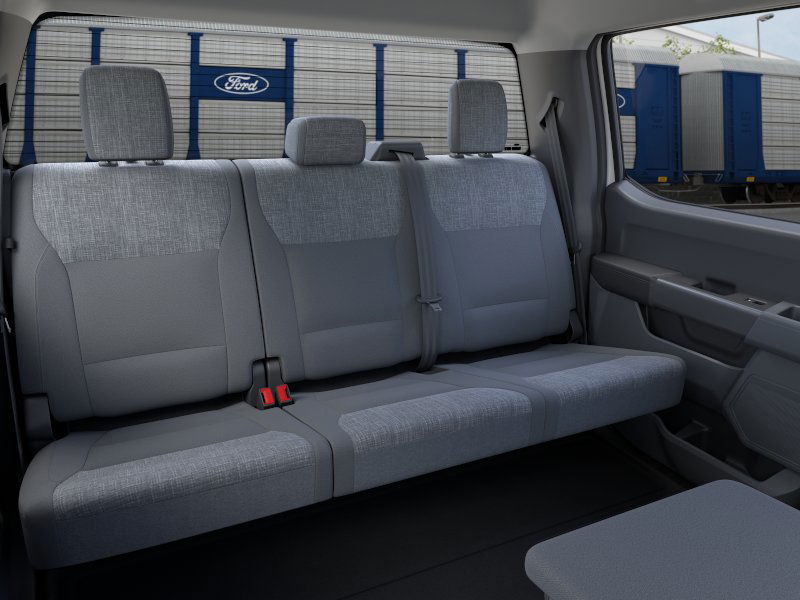 2026 Ford F-350 XLT photo 9