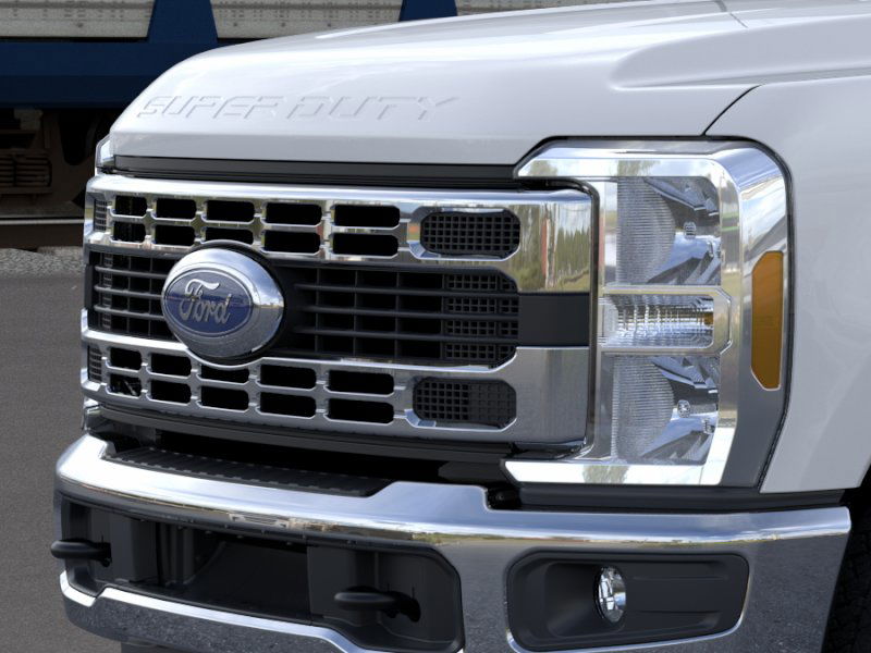 2026 Ford F-350 XLT photo 14
