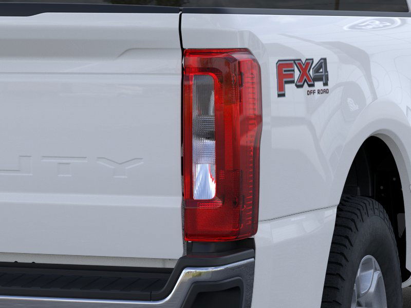 2026 Ford F-350 XLT photo 18