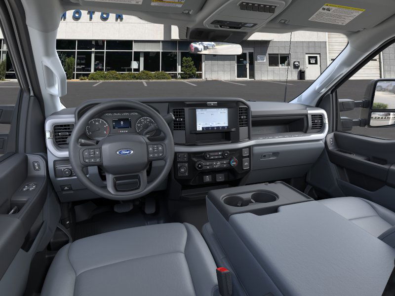 2026 Ford F-550 XL photo 9