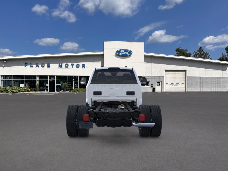 2026 Ford F-550 photo 5