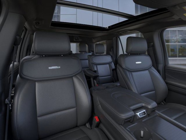 2025 Ford Expedition Platinum photo 11