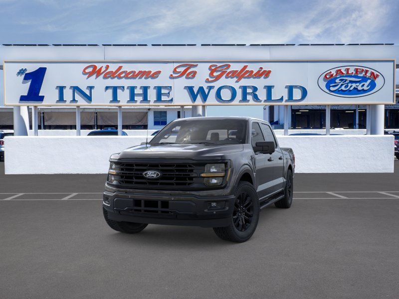 2025 Ford F-150 XLT photo 5