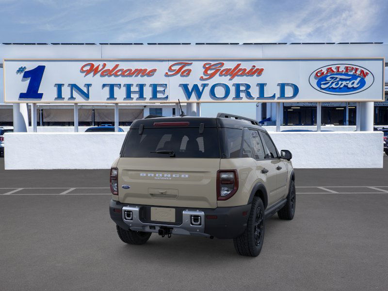 2025 Ford Bronco Sport Outer Banks photo 11