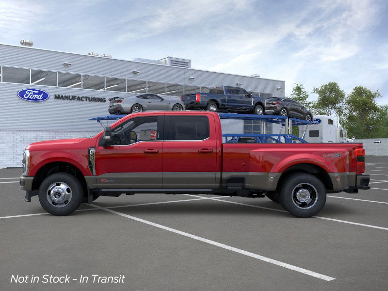 2026 Ford F-350 King Ranch photo 3