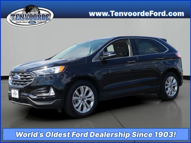 2022 Ford Edge Titanium