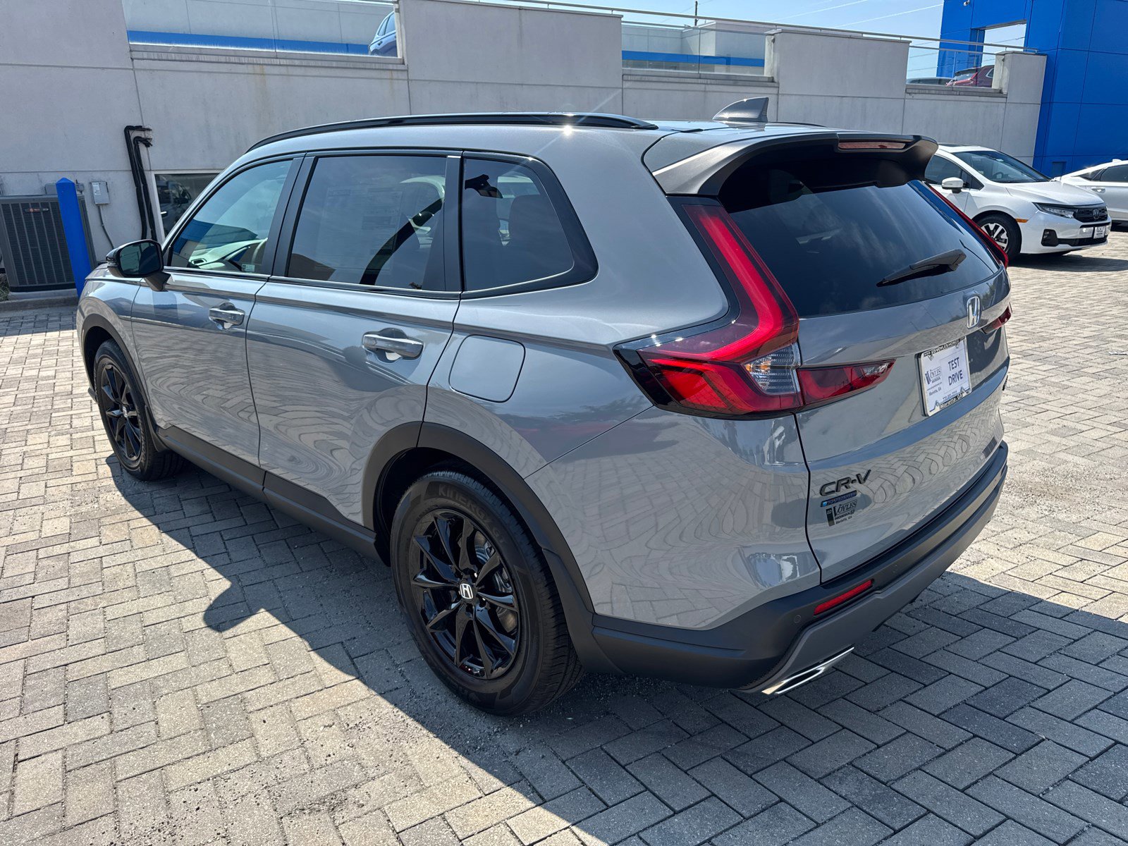2026 Honda CR-V Hybrid Sport-L photo 5