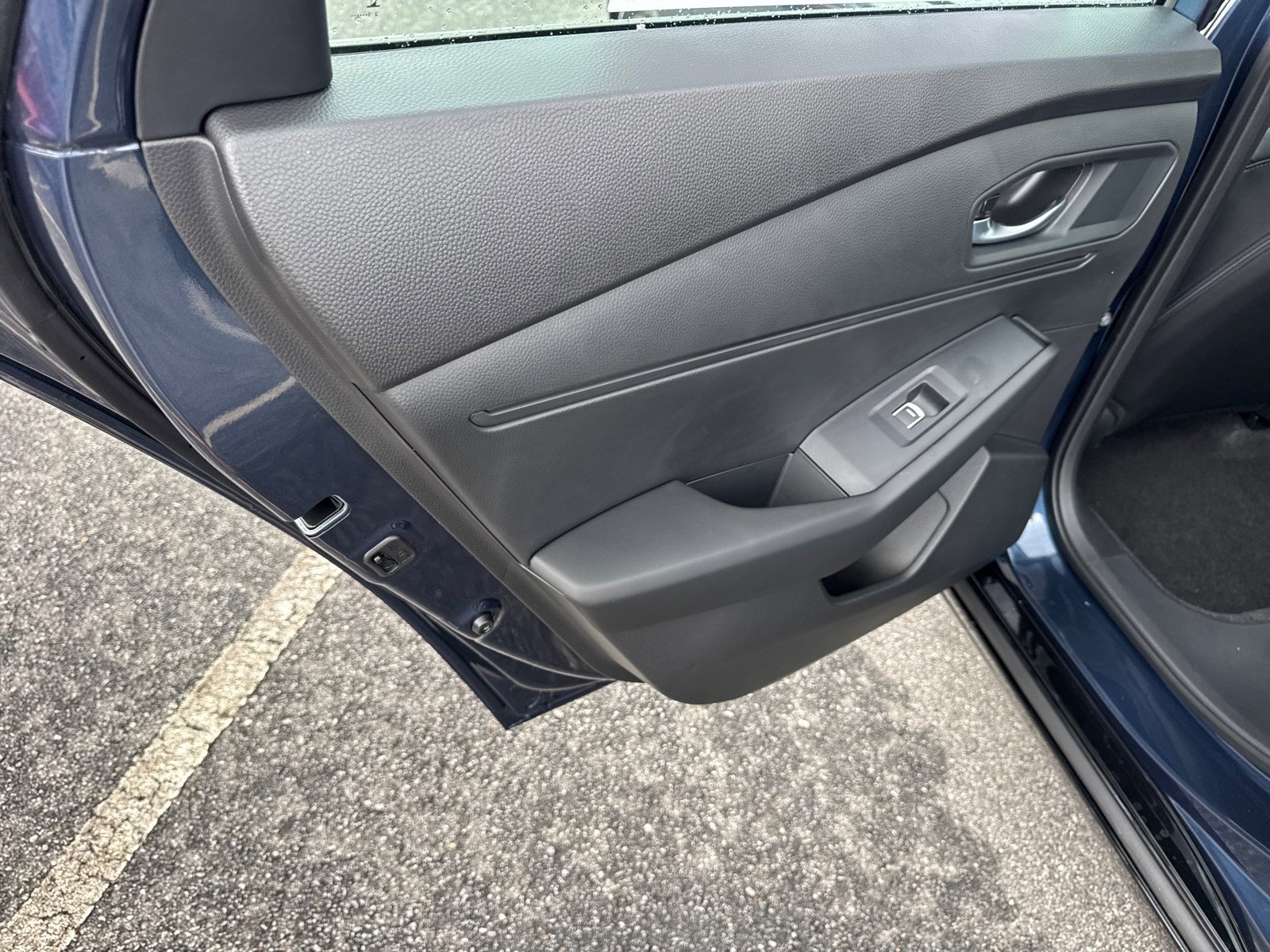 2025 Honda Accord Hybrid EX-L photo 13