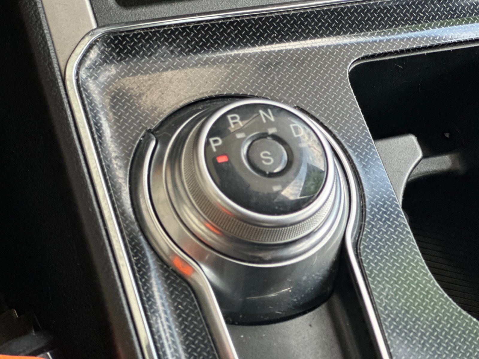 2021 Ford Edge ST-Line photo 18