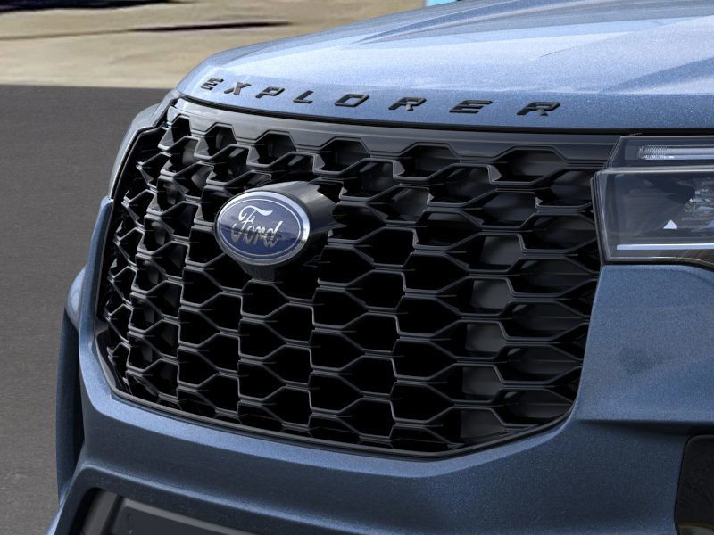 2025 Ford Explorer ST-Line photo 14