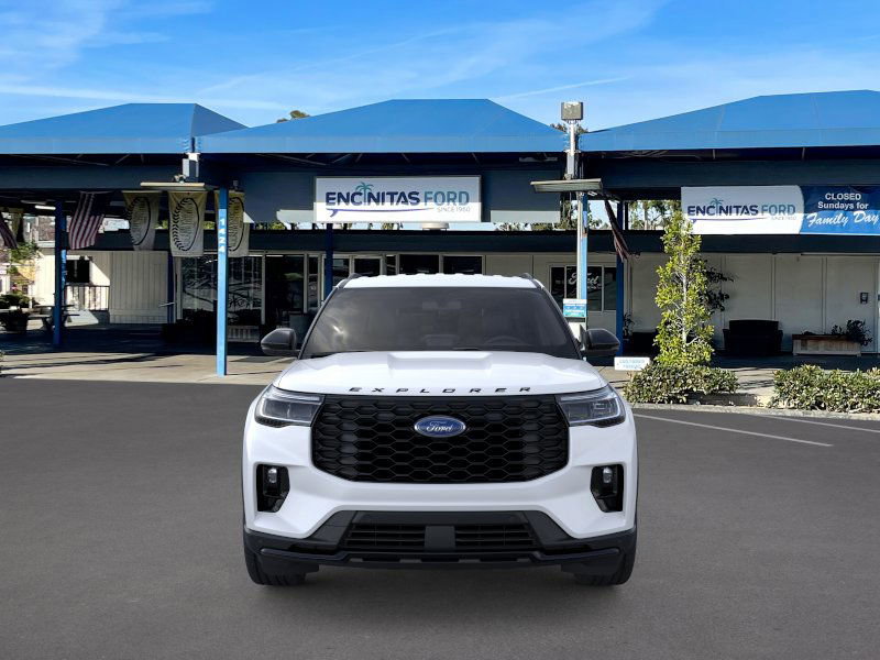 2025 Ford Explorer ST-Line photo 4