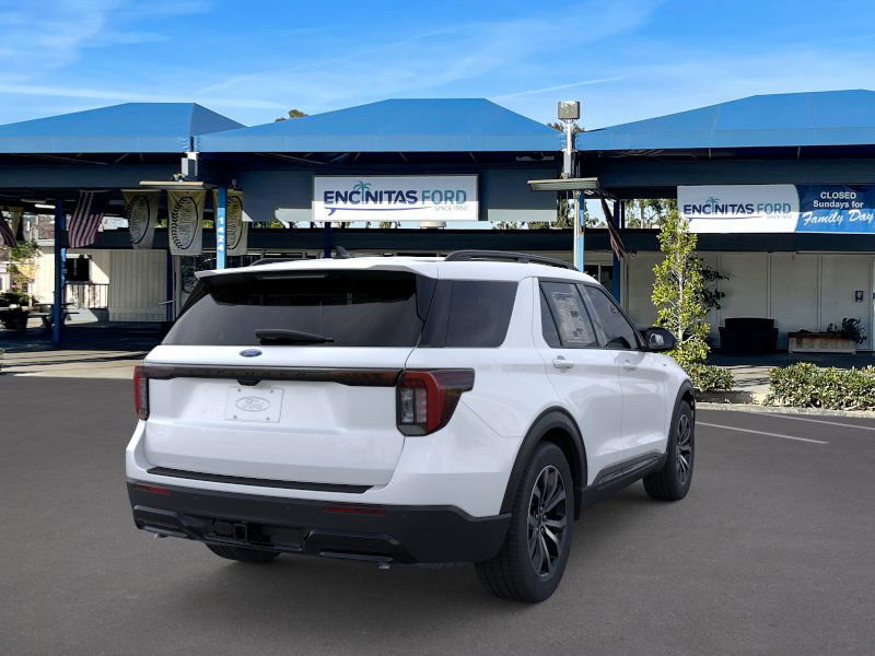 2025 Ford Explorer ST-Line photo 6
