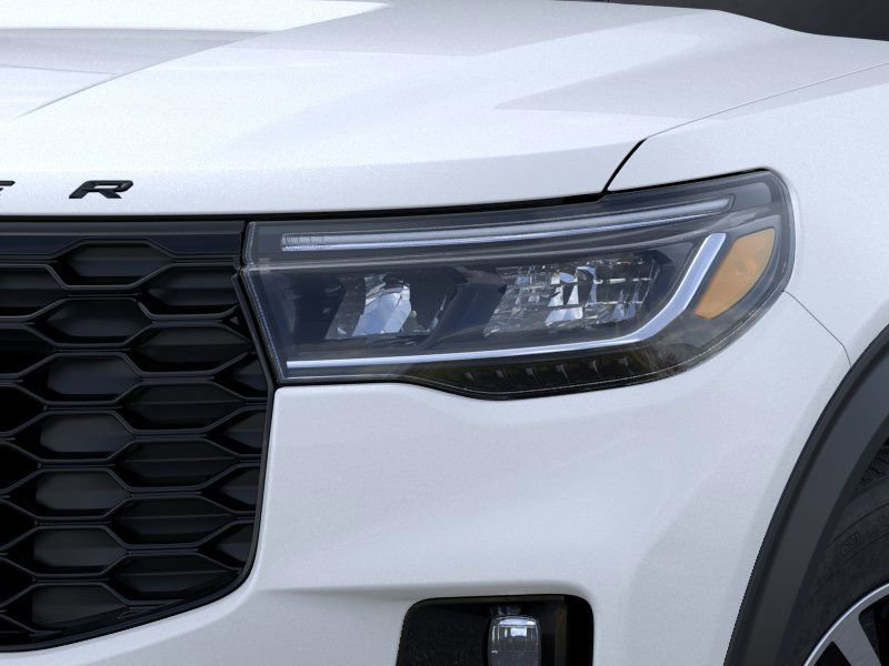 2025 Ford Explorer ST-Line photo 15
