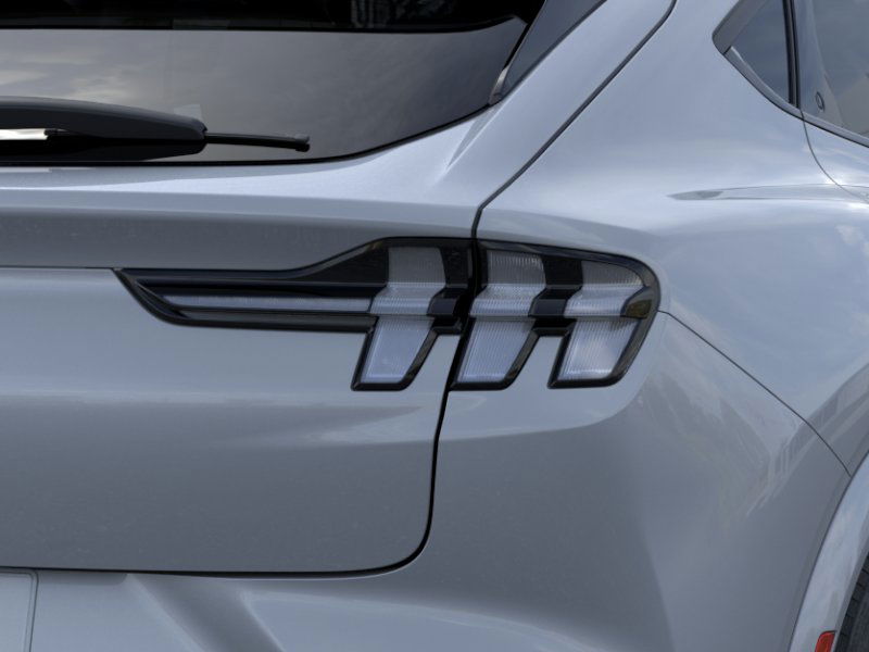 2025 Ford Mustang Mach-E Premium photo 17
