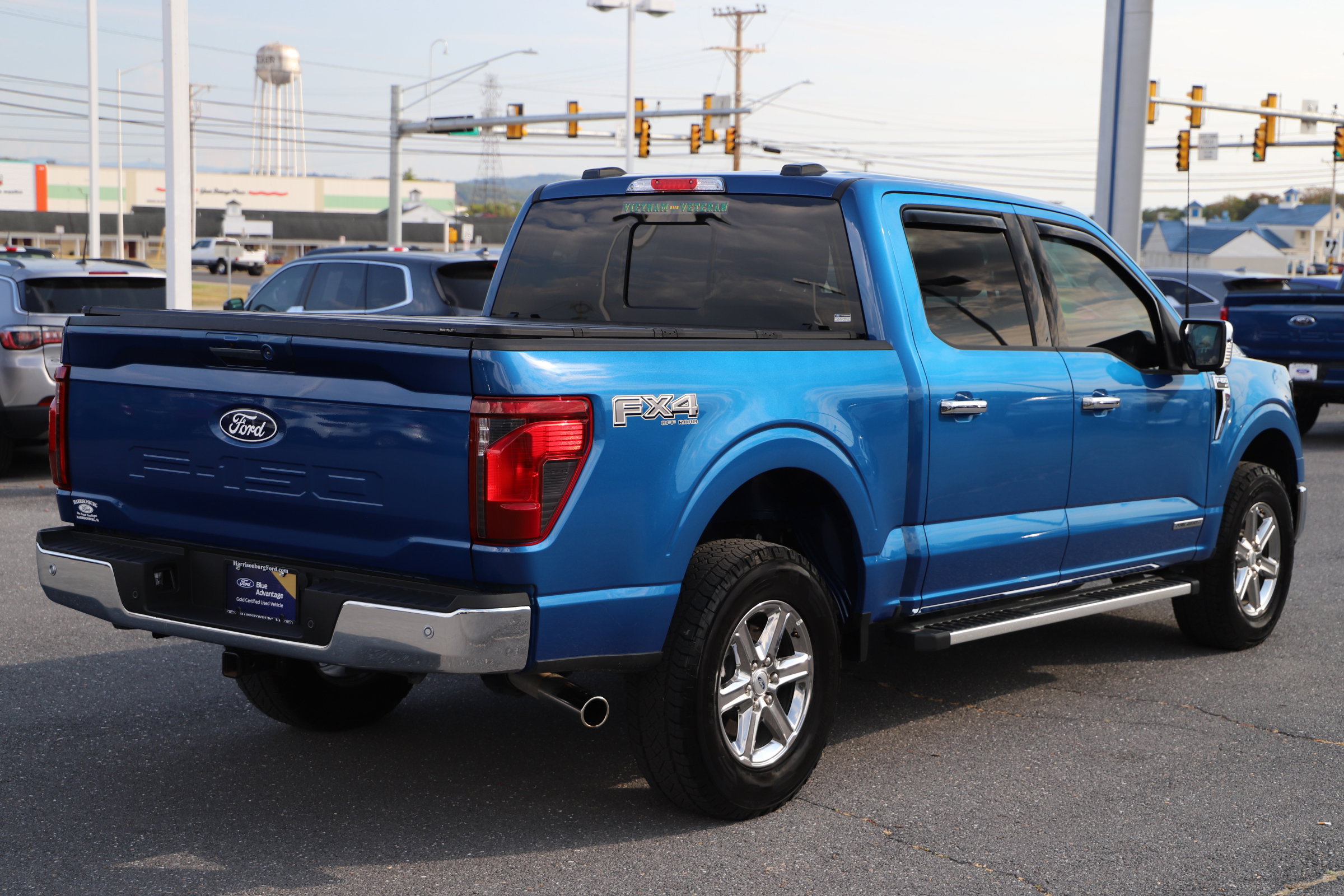 2024 Ford F-150 XLT photo 7