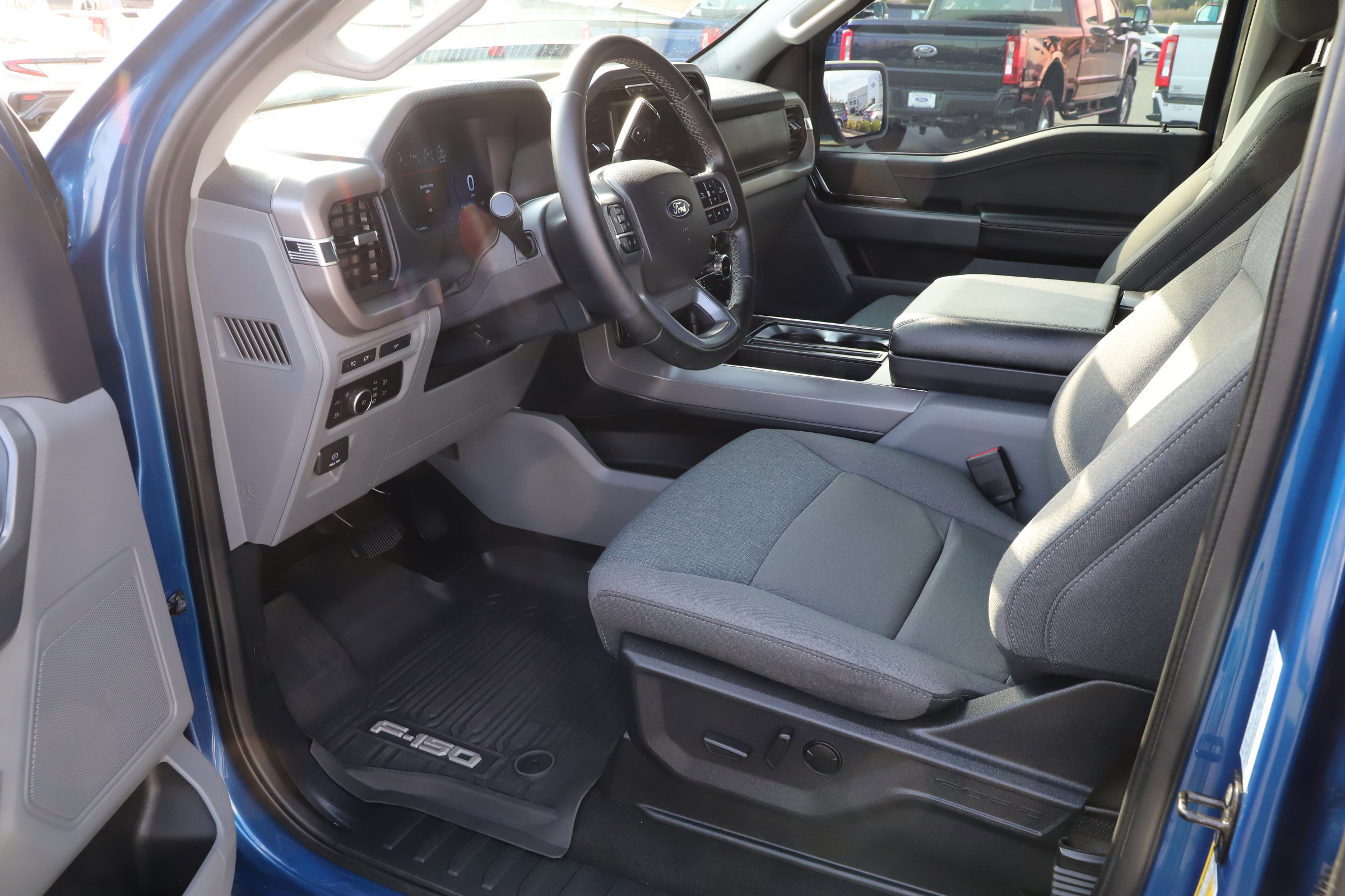2024 Ford F-150 XLT photo 15