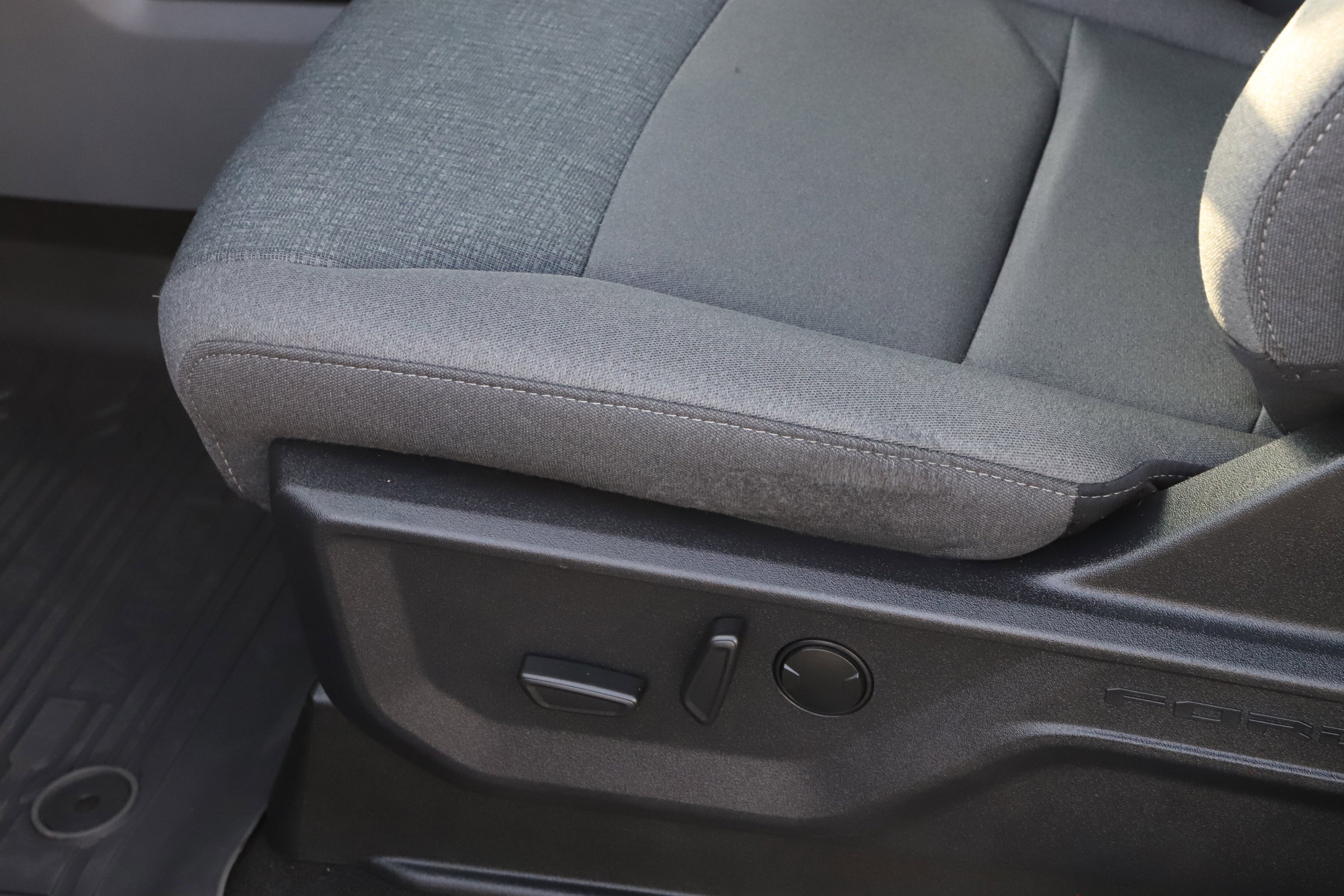 2024 Ford F-150 XLT photo 19