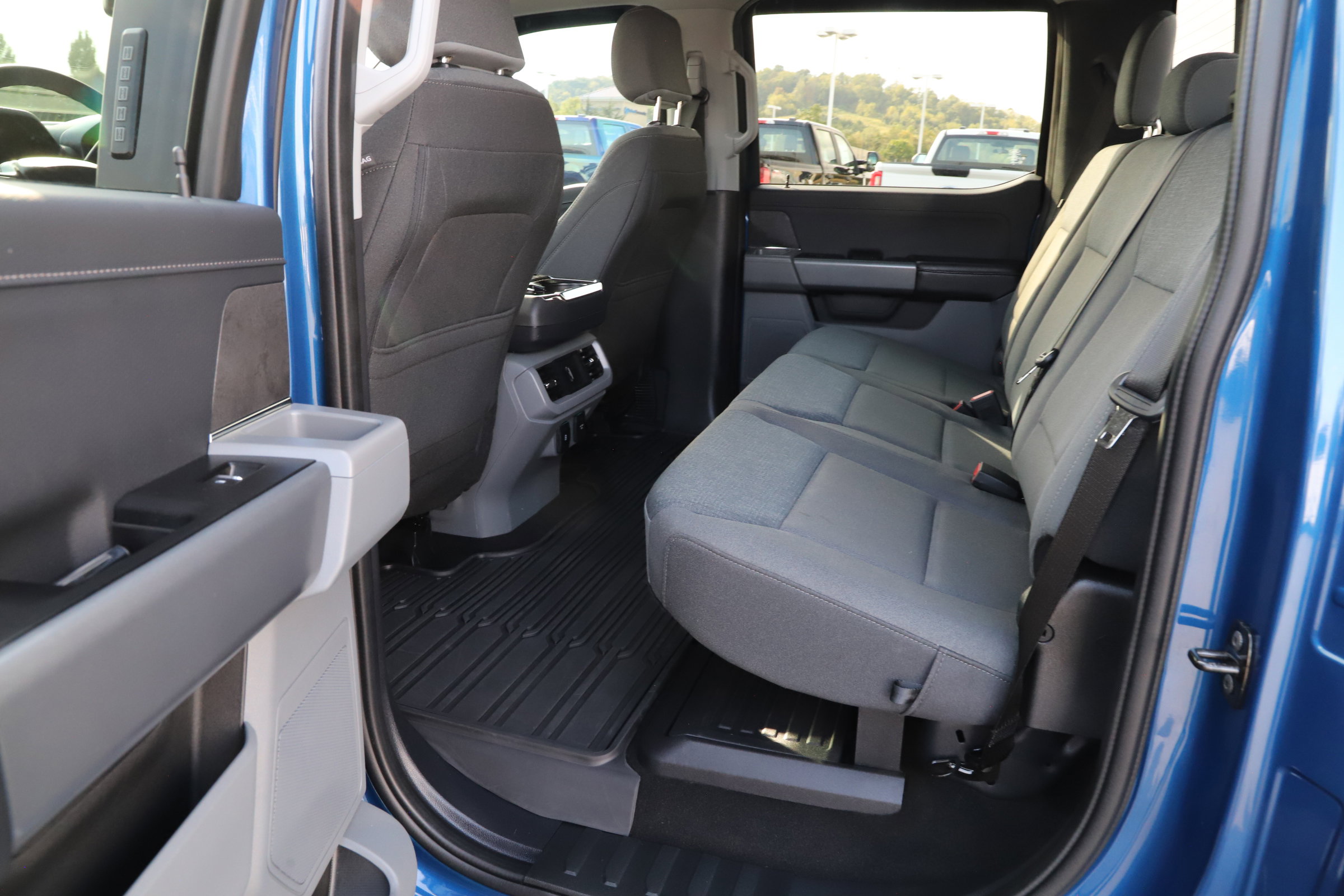 2024 Ford F-150 XLT photo 22