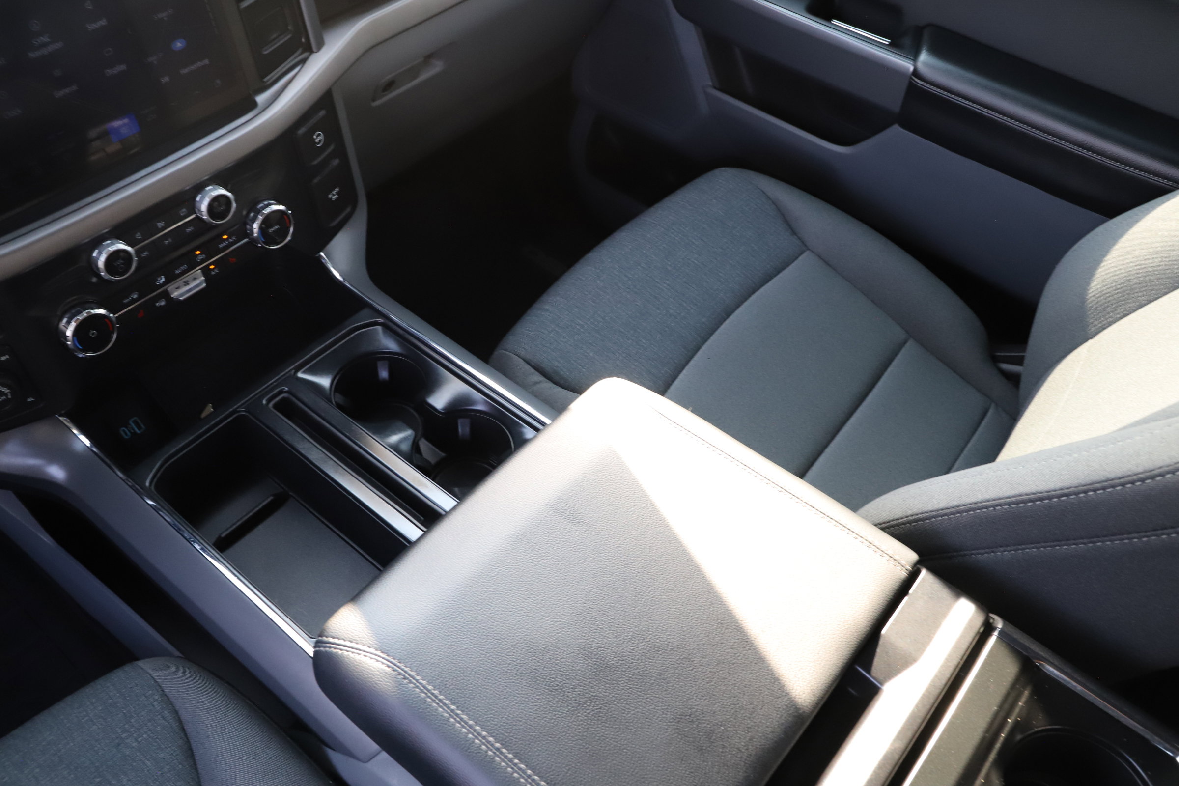 2024 Ford F-150 XLT photo 31