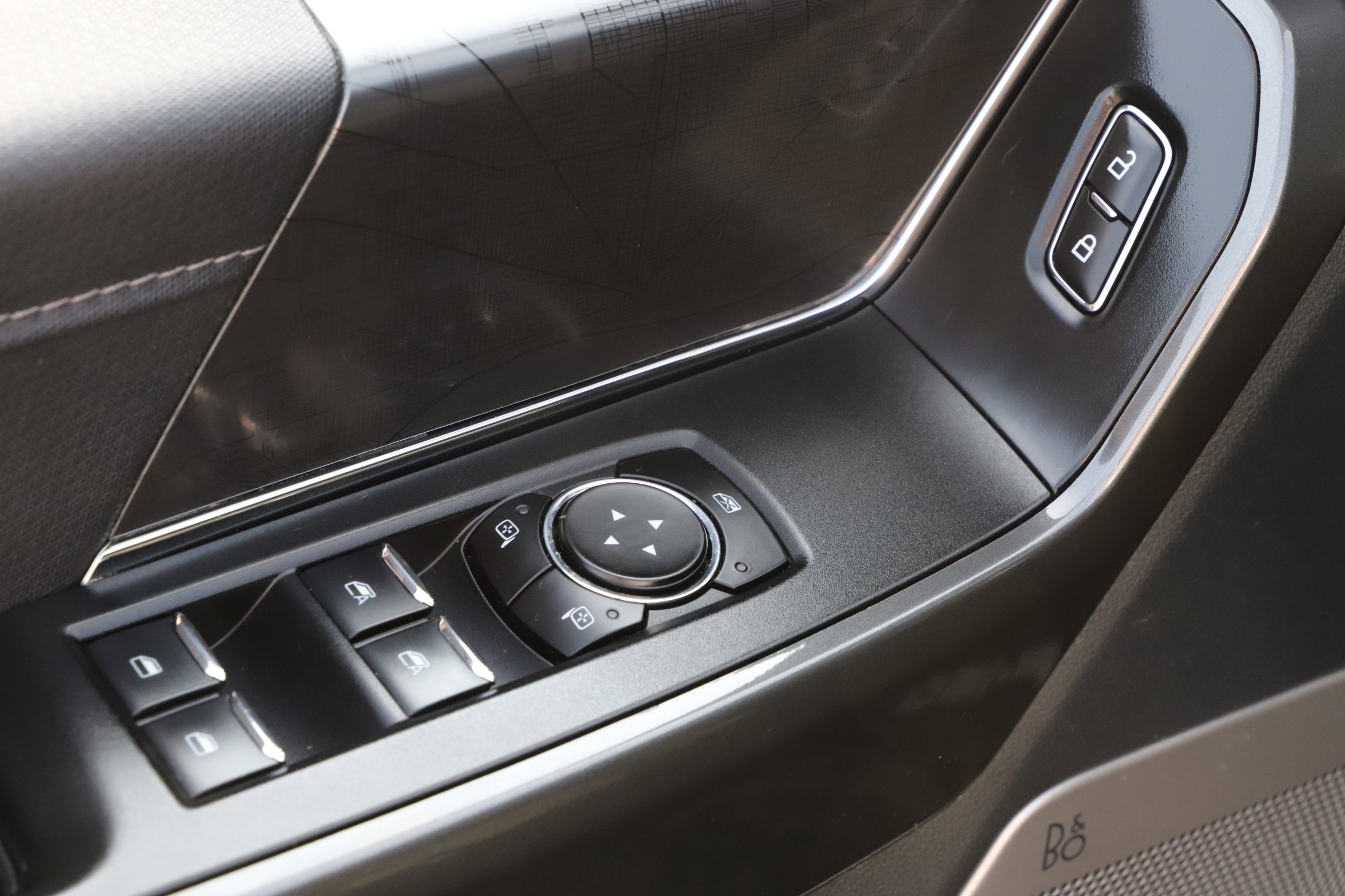 2023 Ford F-150 XLT photo 18