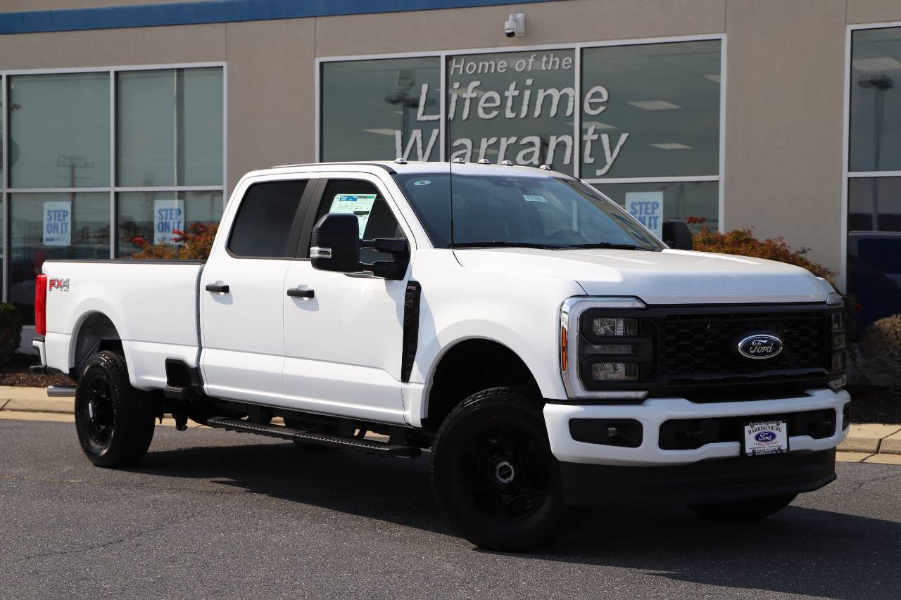 2026 Ford F-250 Super Duty XL's photo