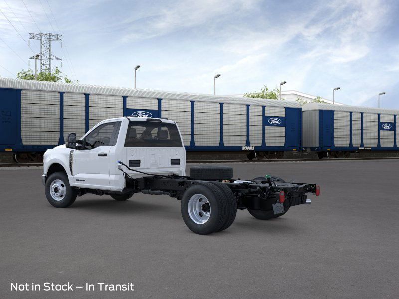 2026 Ford F-350 XLT photo 6
