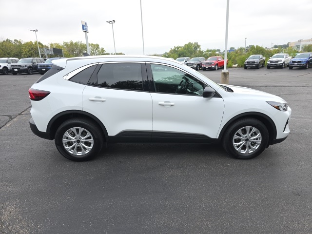 2023 Ford Escape Active photo 9