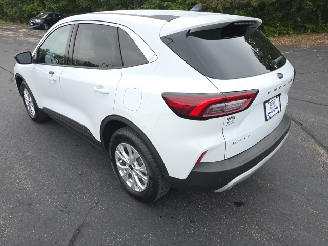 2023 Ford Escape Active photo 13