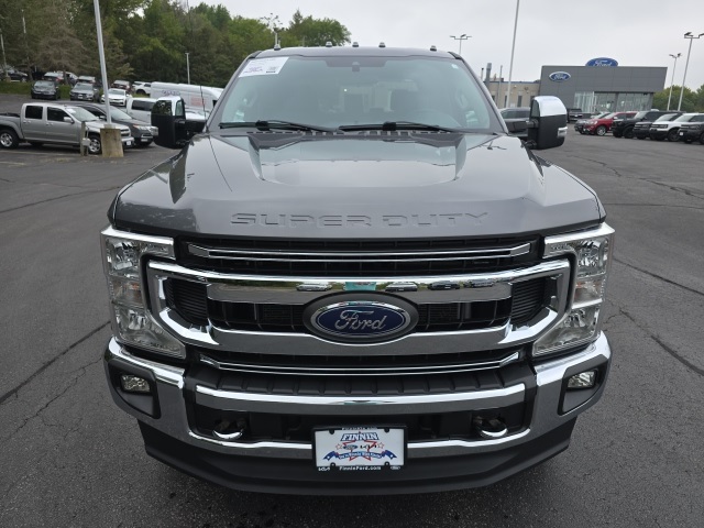 2021 Ford F-250 photo 2