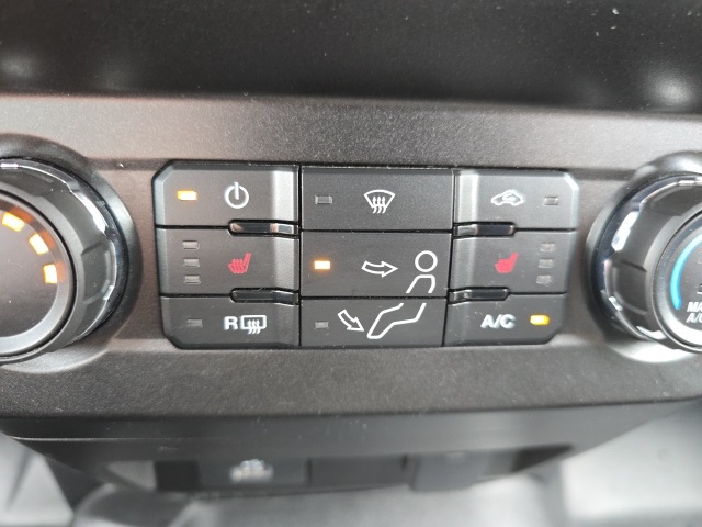 2021 Ford F-250 photo 17