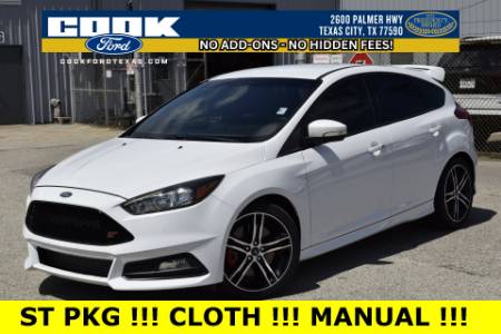 2018 Ford Focus ST