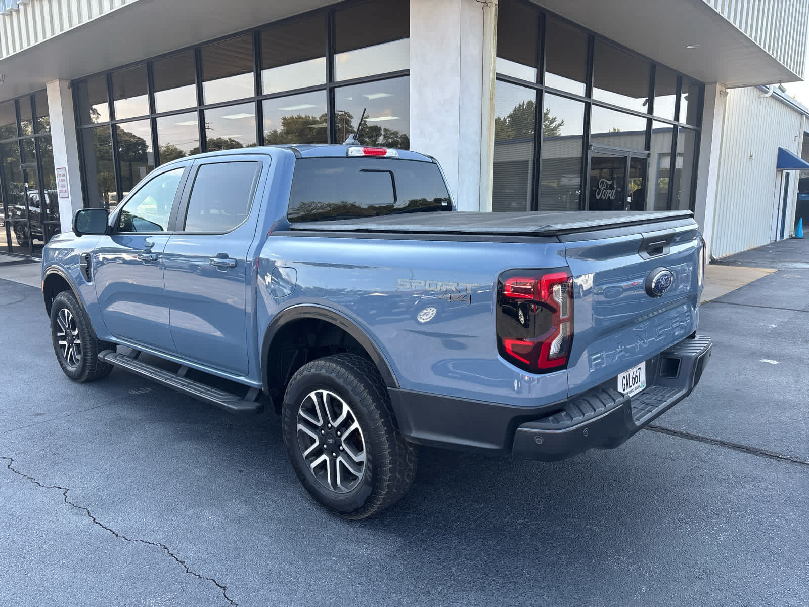 2024 Ford Ranger Lariat photo 4