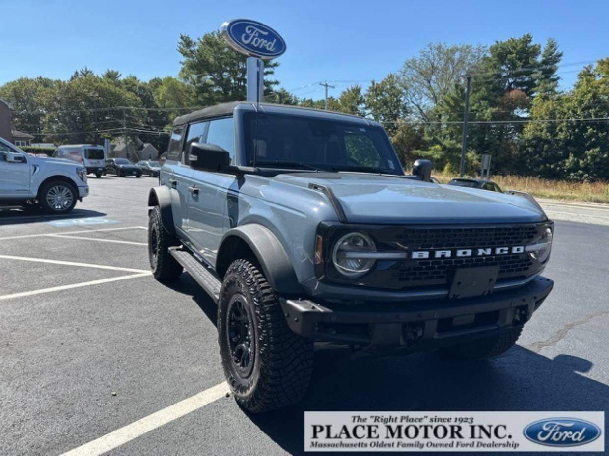 2024 Ford Bronco 4-Door Wildtrak's photo