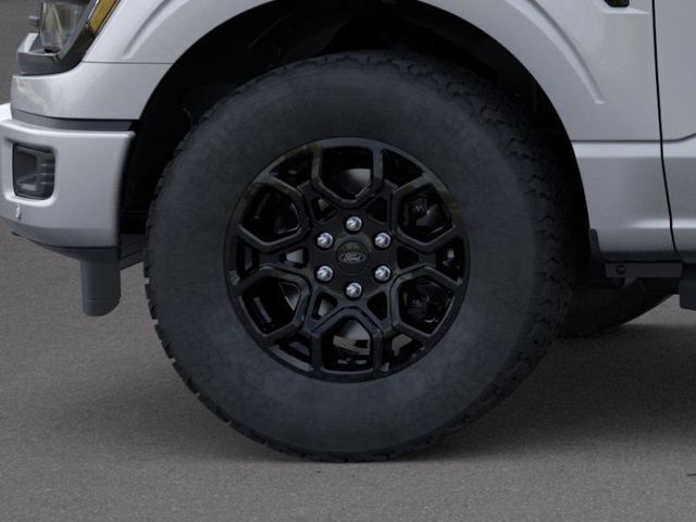 2025 Ford F-150 XLT photo 18