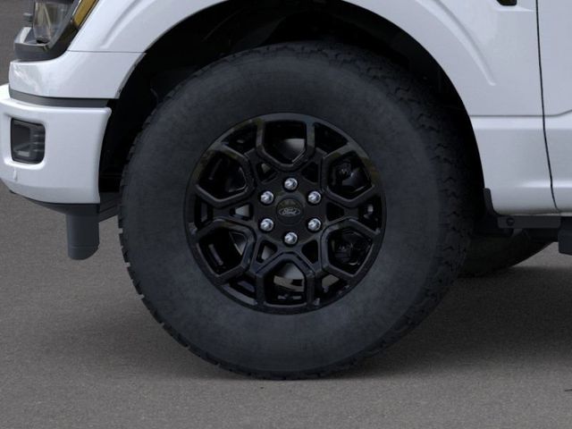 2025 Ford F-150 XLT photo 18