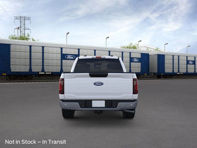 2025 Ford F-150 XLT photo 2