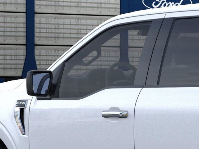 2025 Ford F-150 XLT photo 17