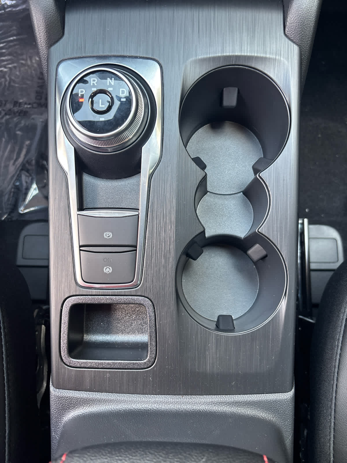 2025 Ford Escape Hybrid ST-Line photo 8