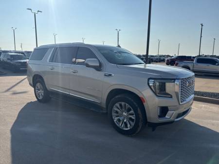 2023 GMC Yukon XL Denali