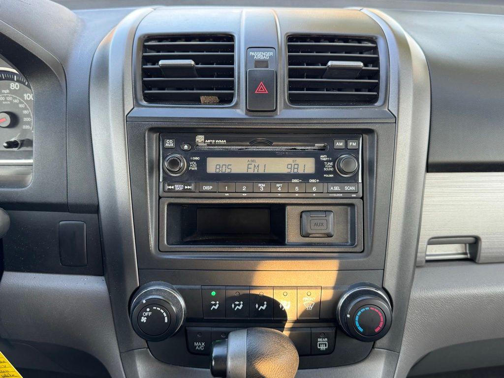 2010 Honda CR-V LX photo 17
