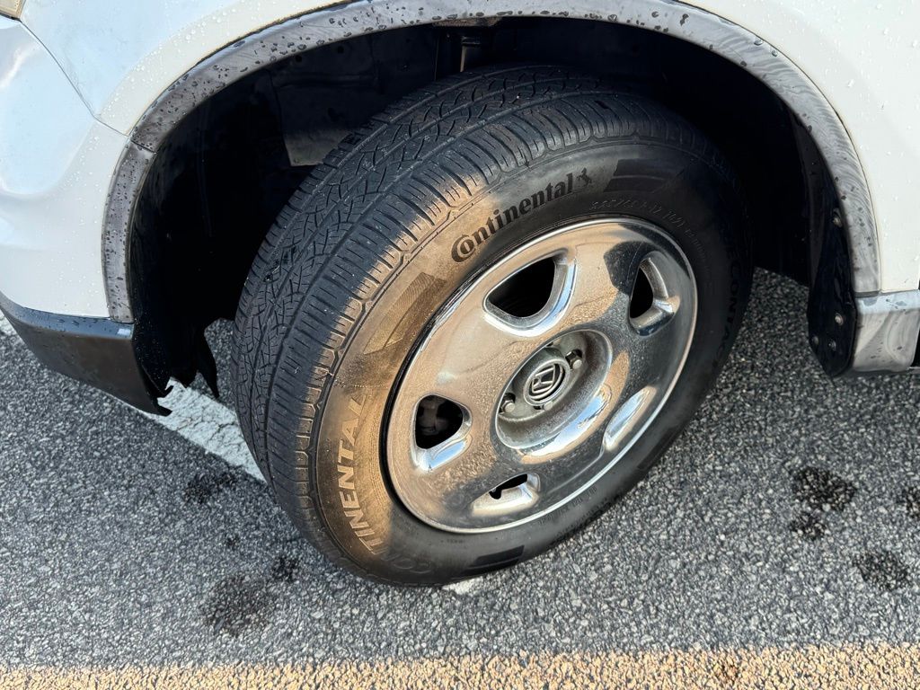 2010 Honda CR-V LX photo 20