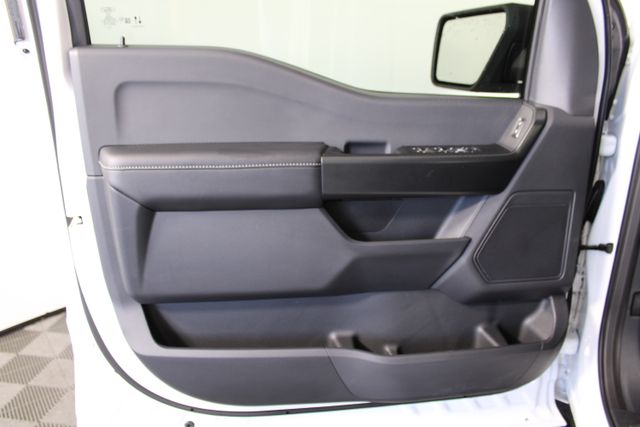 2025 Ford F-150 STX photo 15