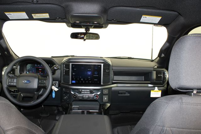 2025 Ford F-150 STX photo 19