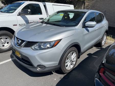 2017 Nissan Rogue Sport S