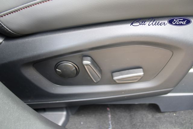 2025 Ford Explorer photo 6