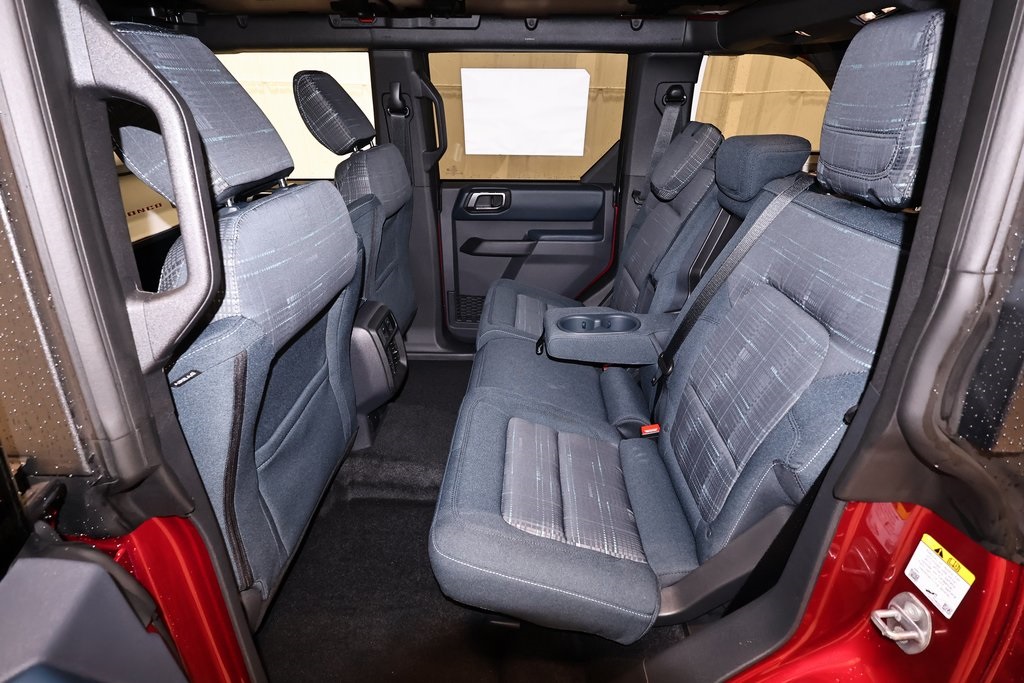 2025 Ford Bronco Heritage First Edition photo 11